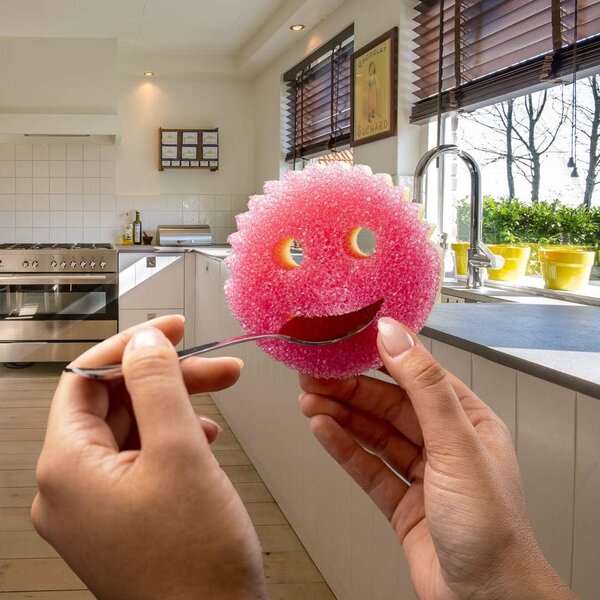 SCRUB DADDY ČISTIACA HUBKA - MOMMY
