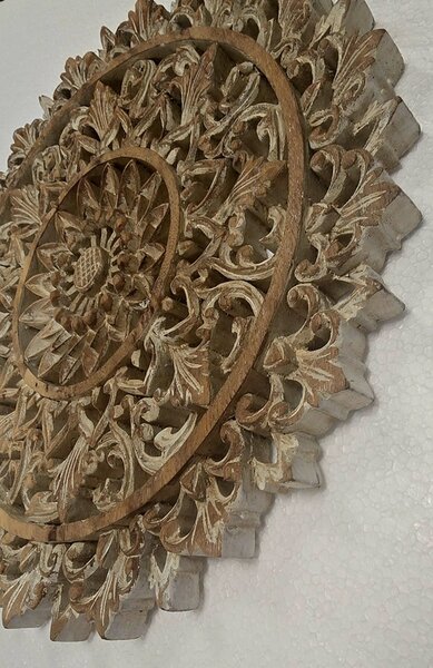 Dekorácia na stenu MANDALA White lace- exotické drevo, ručná práca,40 cm (masterpiece - ručná drevorezba )
