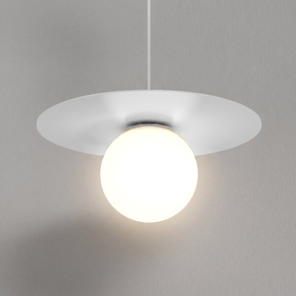 Luster na lanku FLAT 1xE27/15W/230V biela
