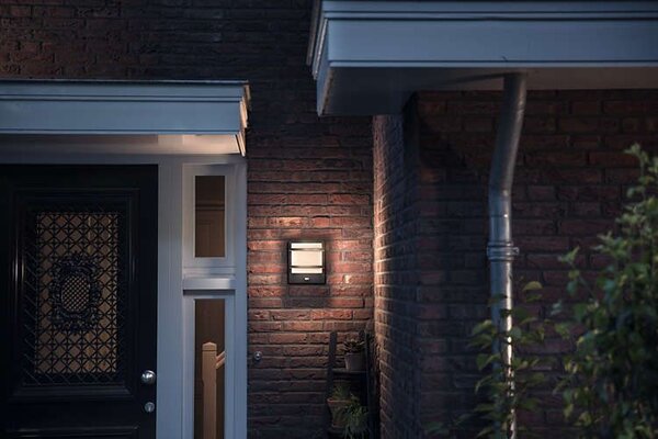 Philips 17395/93/P0 Petronia LED 2700K nástenné exteriérové svietidlo 12W=1200lm IP44