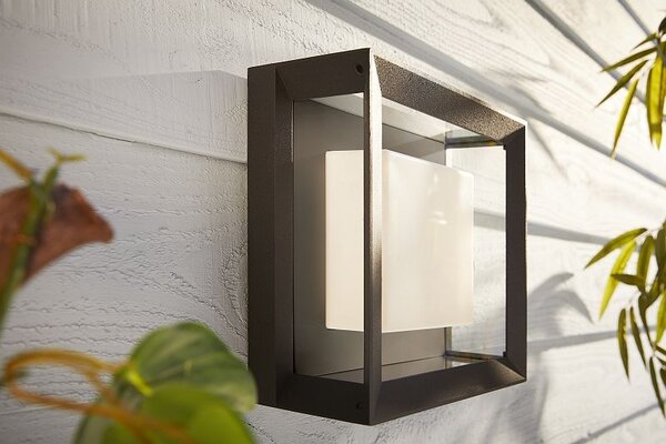 Philips HUE 17438/30/P7 Econic exteriérové nástenné svietidlo 26x26cm 15W=1150lm LED IP44 2200-6500K RGB