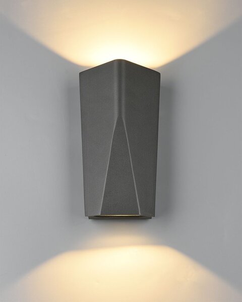 TRIO 226560242 Tay exteriérové nástenné svietidlo LED 2x4W 3000K IP65