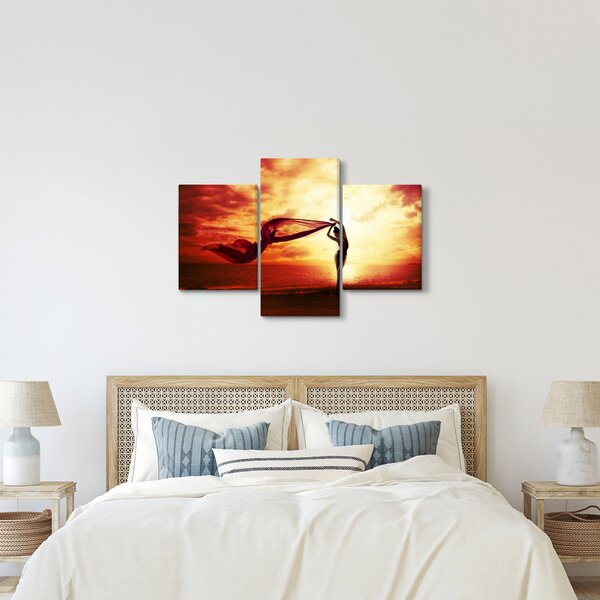Obraz - Silueta ženy v západu slnka (90x60 cm)