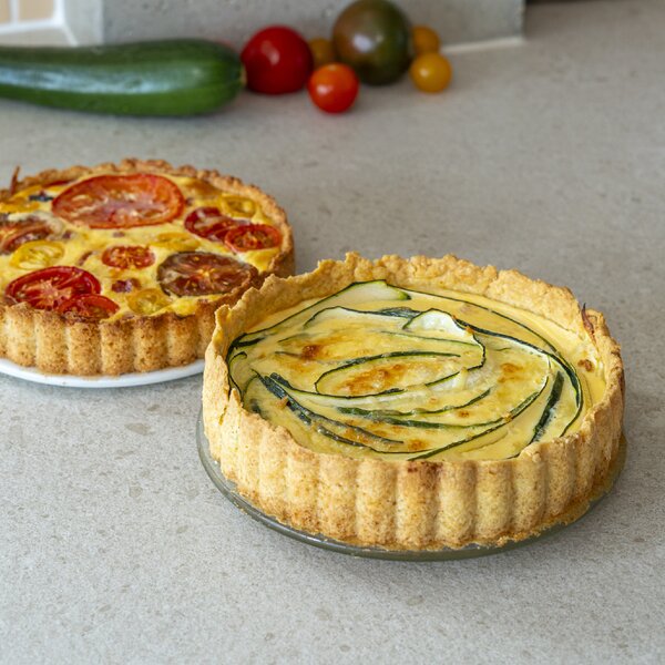 Forma na koláč coox QUICHE se skleněn. základňou a nožkami priemer 18 cm Farba: Červená