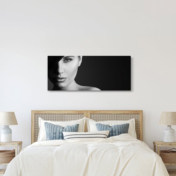 Obraz - Čiernobiely portrét ženy v klobúku (120x50 cm)