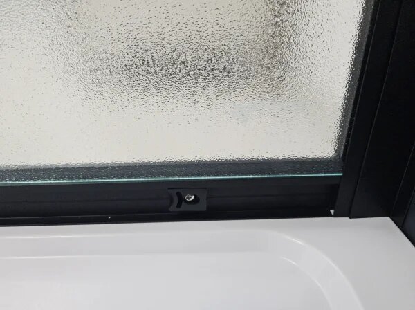 POINT BLACK HARD 80x80 Clear Štvorcový sprchovací kút s mramorovou vaničkou