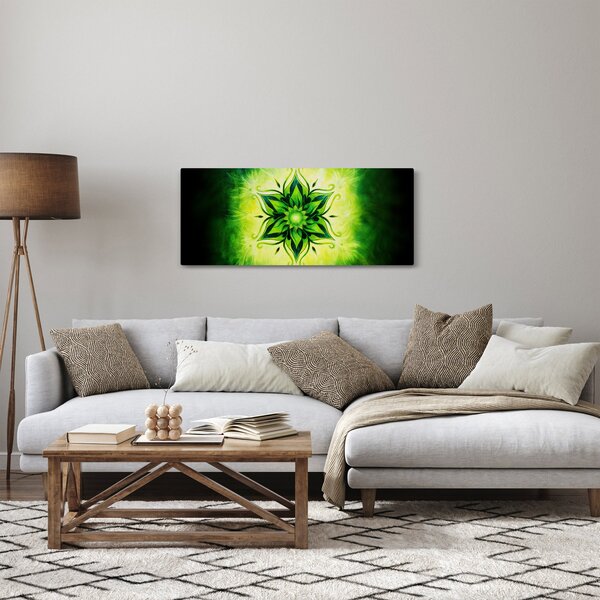 Obraz - Kvetinová mandala v zelenom pozadí (120x50 cm)