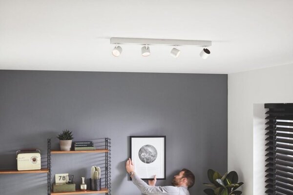 Philips 56244/31/P0 Star spot LED WGD 18W=2000lm