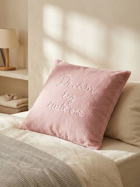 Sinsay - Obliečka na vankúš s nápisom „Dream big little one“ - kávová