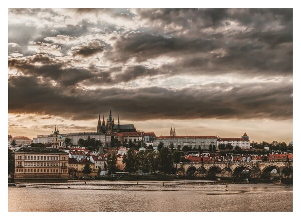 Sklenený obraz - zamračená Praha (70x50 cm)