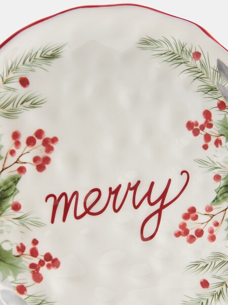 Sinsay - Vianočný keramický tanier s nápisom “Merry” - biela