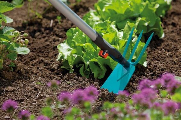Combisystem Motyčka záhradná - rovný list, 3 hroty GARDENA 3219-20