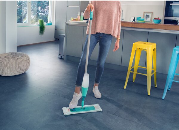 Podlahový mop s rozprašovačom Easy Spray XL LEIFHEIT 56690