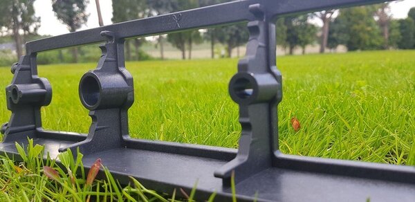 Plastové neviditeľné obrubníky DUO 45 mm 2 ks Rojaplast 101045