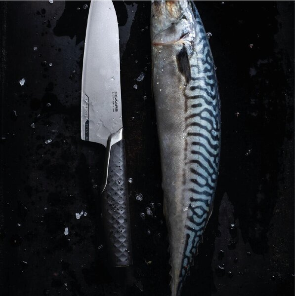 Taiten Stredný kuchársky nôž 16 cm FISKARS 1066832