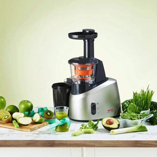 Infiny Juice Odšťavovač TEFAL ZC255B38