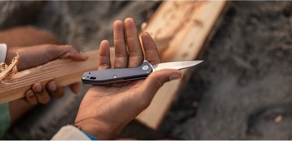 Fastball Wharncliffe MagnaCut Nôž, mestská modrá GERBER 1075374