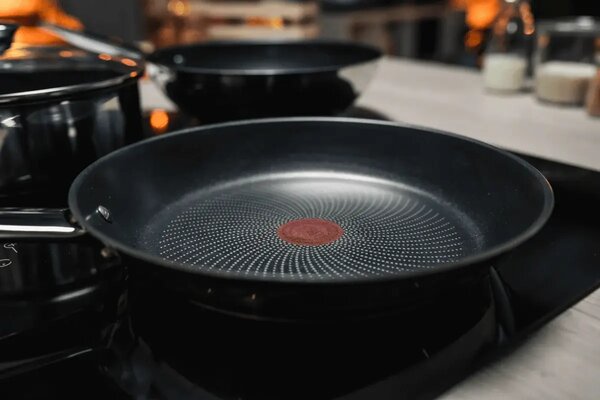 Cook Eat Sada panvíc 2 ks, 24 + 28 cm TEFAL B922S204