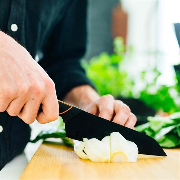 Edge Nôž kuchynský Santoku 17 cm Fiskars 978331