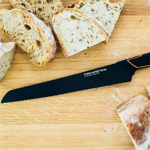 Edge Nôž chlieb na pečivo 23 cm Fiskars 978305