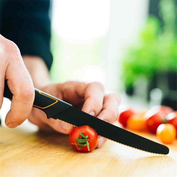 Edge Nôž raňajkový 13 cm Fiskars 978304