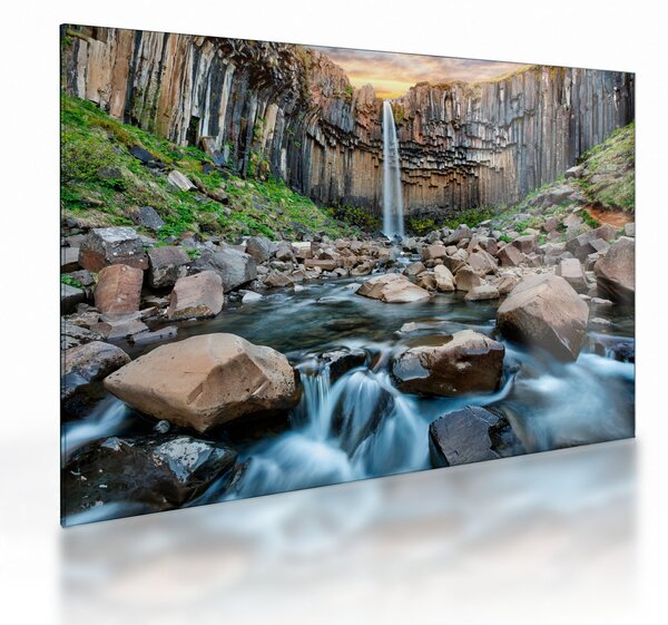 Sklenený obraz - Vodopád Svartifoss, Island (70x50 cm)