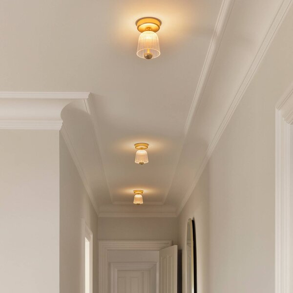 Nuura stropné LED svetlo Asteea, Ø 12 cm, mosadzová farba/číra, Mosadz / zlato, Obývacia izba / jedáleň, kov, Škandinávsky, Stropné svetlo polkruhové s priestorom