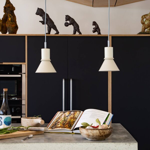 Anglepoise Závesné svietidlo typu 80, béžová, Ø 15 cm, kovová, Krémová / jantárovo žltá, Kuchyňa, Hliník, Dizajn, Závesné svietidlo