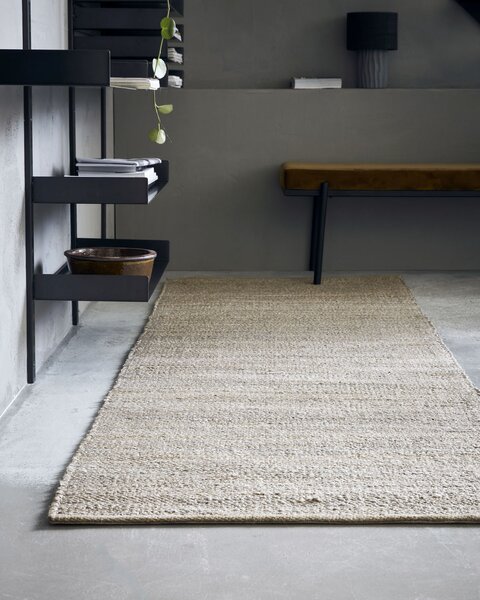 MUZZA KOBEREC HEMP 90 X 300 sivý