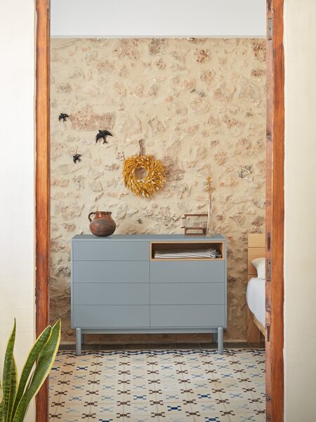 MUZZA KOMODA CORVO SIVÁ 40 X 120 CM