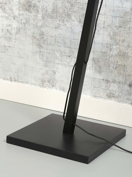 MUZZA Stojacia lampa hitana čierna