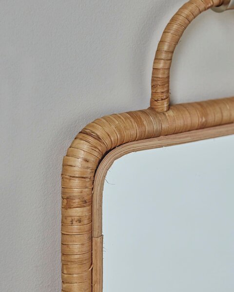 MUZZA Závesné zrkadlo Baku 28 x 28 cm prírodné