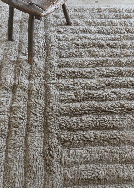 MUZZA Koberec Sheep 240 x 170 cm šedá