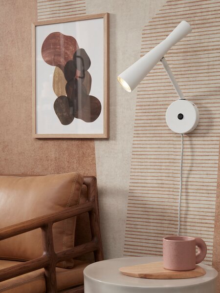 MUZZA Nástenná lampa Ordos biela