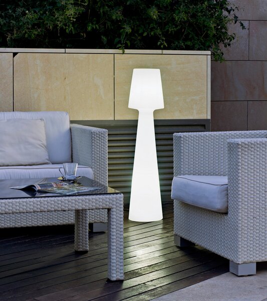 VONKAJŠIA STOJACIA LAMPA 26,5/110 cm Newgarden - Online Only bytové doplnky, Online Only