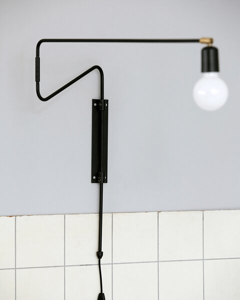 MUZZA Nástenná lampa Gisa čierna