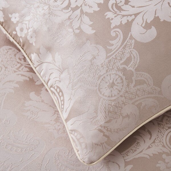 Damaškový dekoračný vankúš 43x43 cm Damask Jacquard – Catherine Lansfield