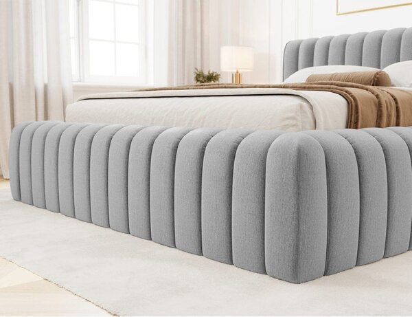 Svetlosivá čalúnená dvojlôžková posteľ s úložným priestorom s roštom 140x200 cm Carilla – ELTAP