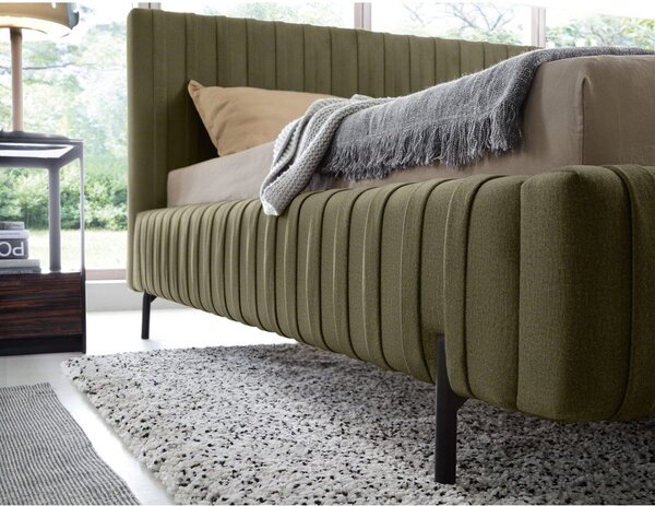 Zelená čalúnená dvojlôžková posteľ s úložným priestorom s roštom 160x200 cm Plissa – ELTAP