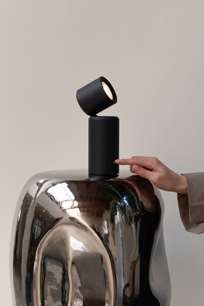MUZZA Stolná lampa NALIM čierna