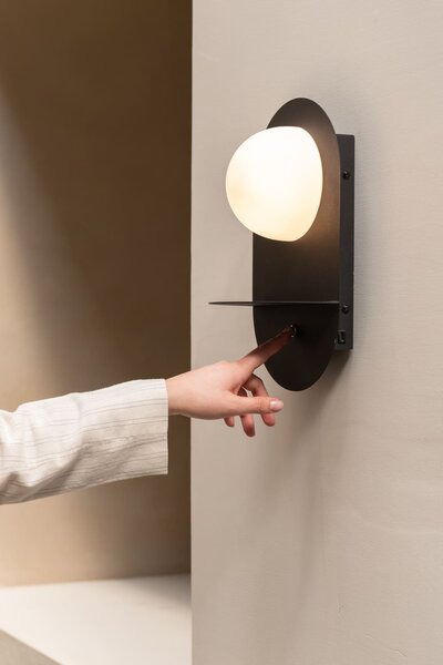 MUZZA Nástenná lampa OKYO čierna