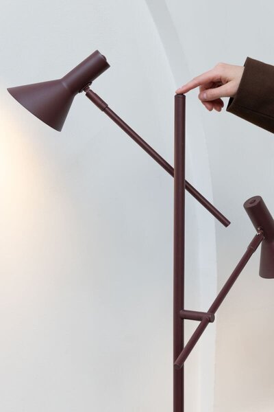 MUZZA Stojacia lampa IMIR 171 cm vínová