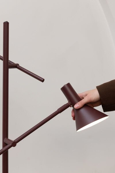 MUZZA Stojacia lampa IMIR 171 cm vínová