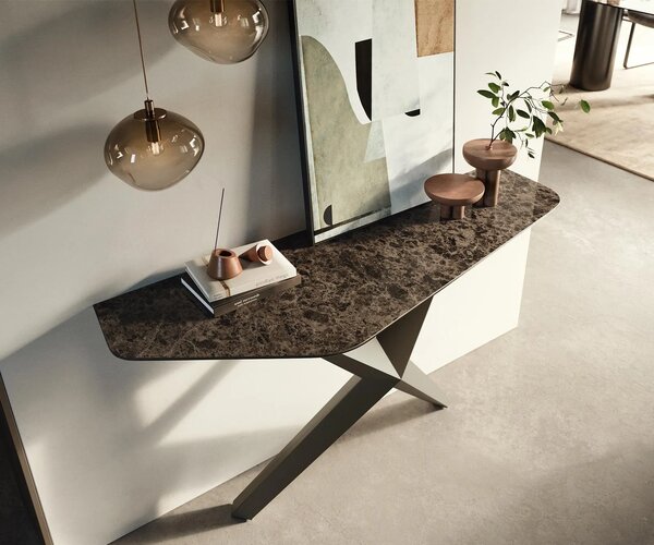 DELIFE Konzolový stolík Edge polygonálny 140×50 cm keramika Emperador Extra Lucidato tmavohnedá Zentharo kov titánová farba
