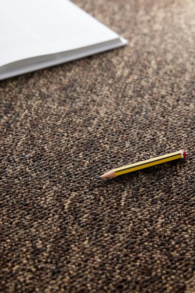 Metrážny koberec Timzo Turbo 9620
