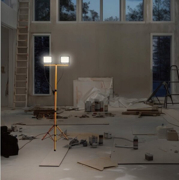 LED Reflektor so stojanom NOCTIS 2xLED/50W/230V 4000K IP65