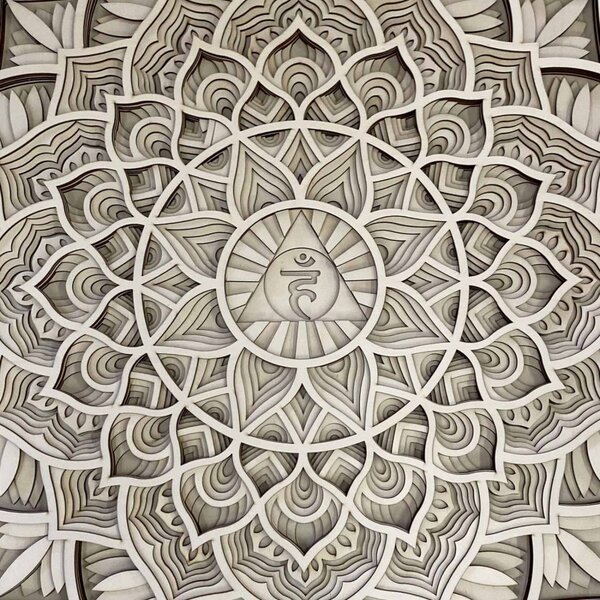 Vyrezávaná drevená 3D mandala na stenu | SENTOP PR0460
