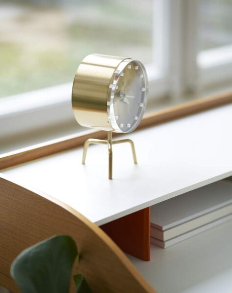 Vitra Stolové hodiny Tripod Clock