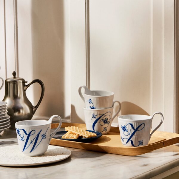 Porcelánový hrnček Alphabet 330 ml – O