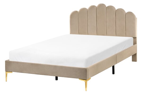Posteľ sivobéžová zamatové čalúnenie 120 x 200 cm kovové nohy s čelom a roštom moderný glamour štýl spálňa